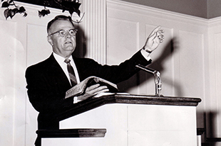 Jess Hall Sr